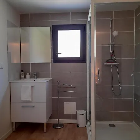 L'atelier De La Foret Apartment